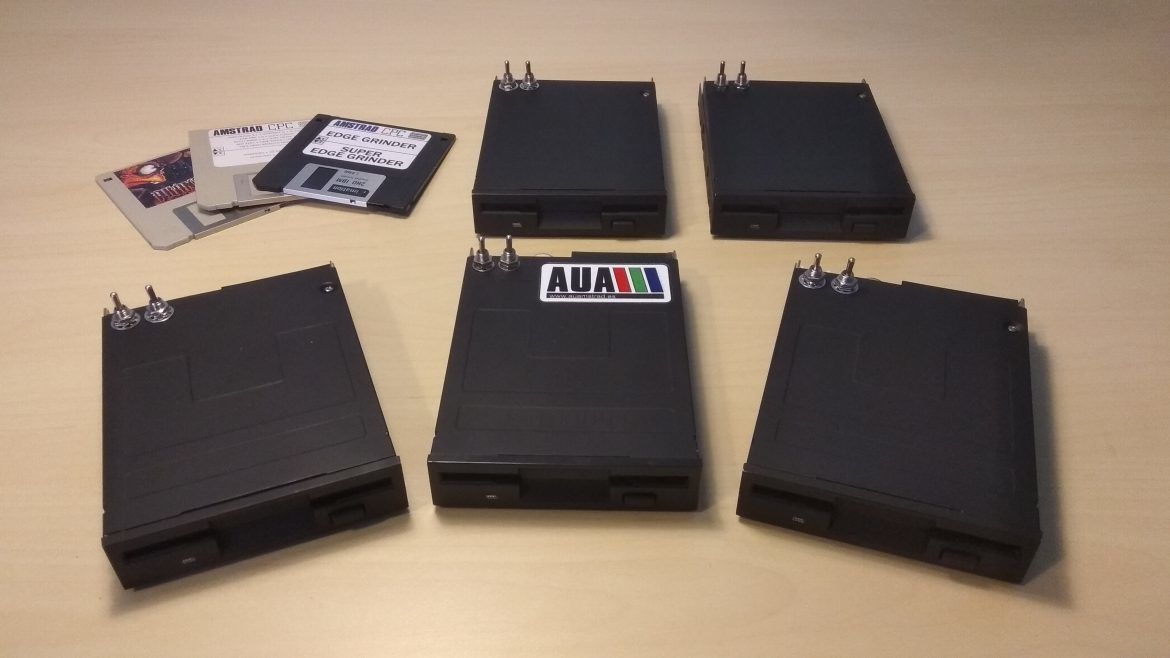 Amiga/Atari ST/Amstrad CPC/Gotek negro Flash pantalla OLED de disquete Zumbador/16gb USB 
