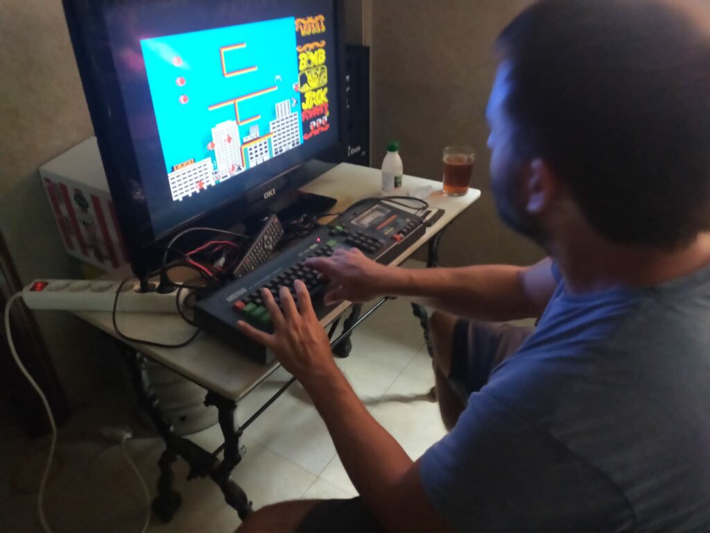 Egoitz Campo se proclama campeón del VIII Torneo Vasco de Amstrad CPC 464 5