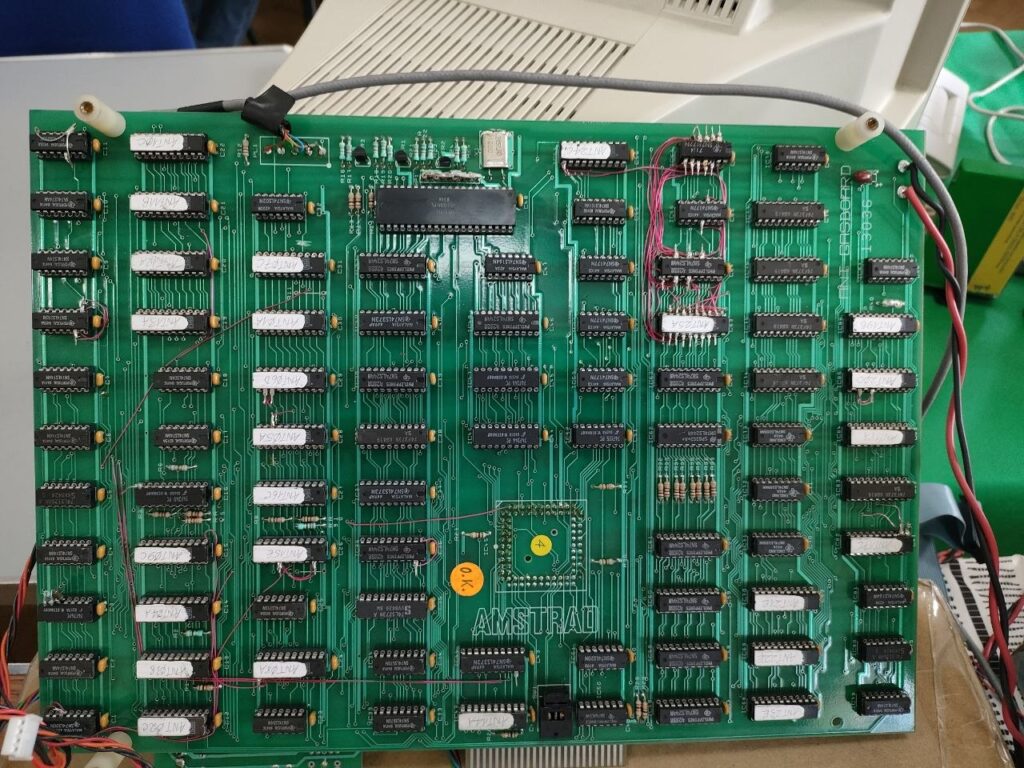 RetCon 2026 reunió en Londres a algunas de las mayores figuras y proyectos del retrocomputing 16